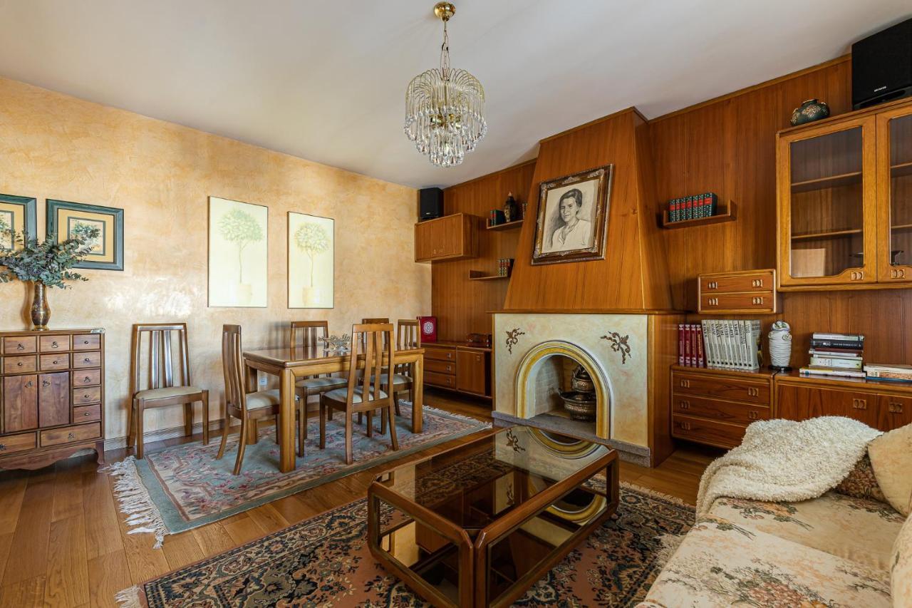 Waou Deluxe Cottage Titulcia Exterior photo